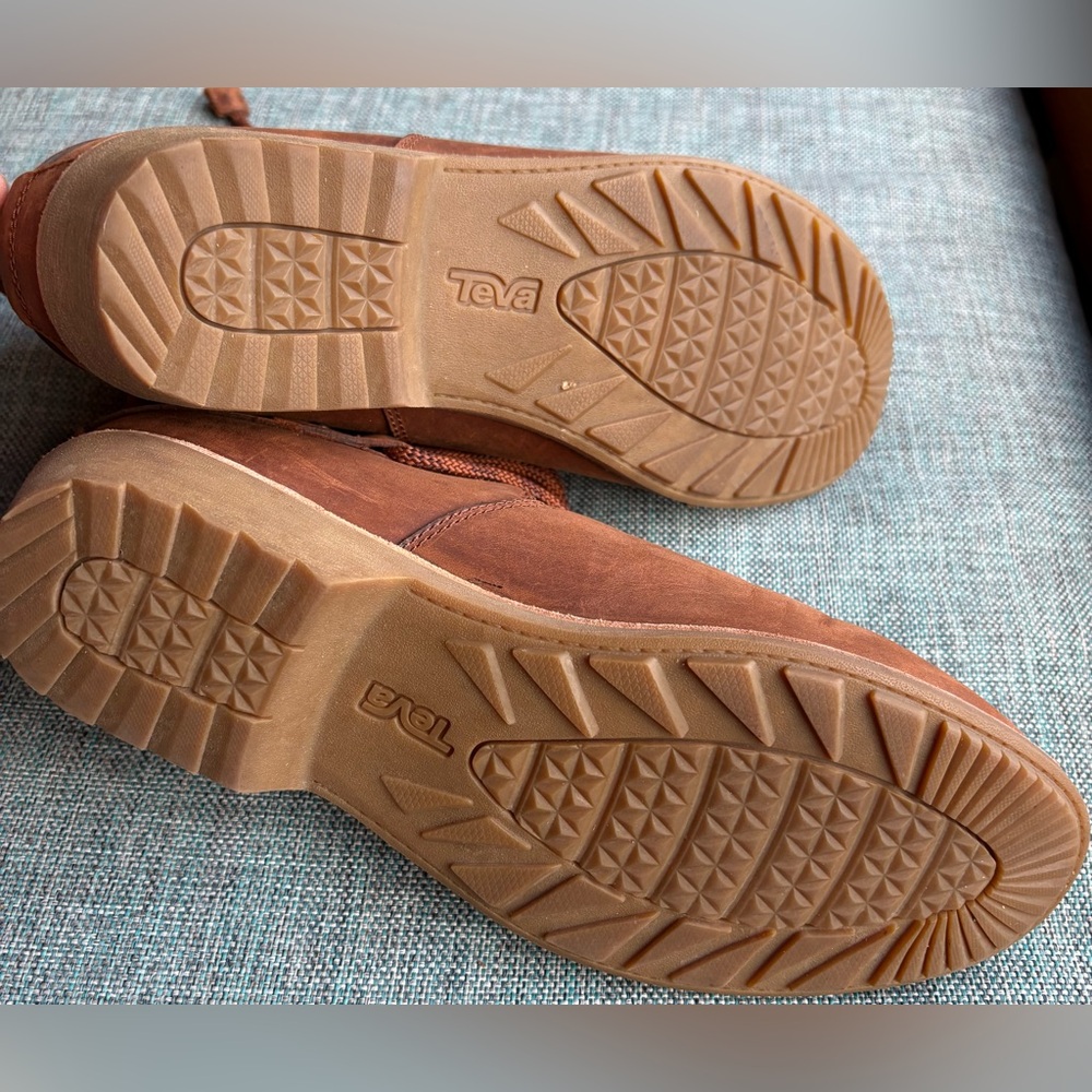 Teva Waterproof Brown Leather Ankle Boot w Climber’s Rope Inspired Laces  9 - Picture 10 of 10